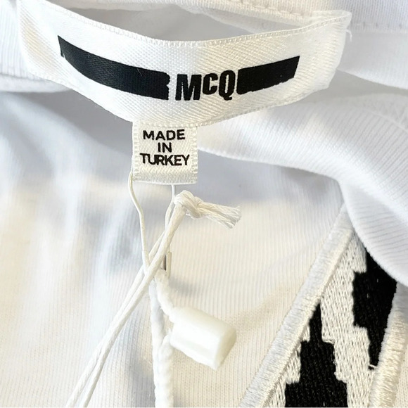 NWT MCQ Alexander McQueen Swallow embroidered patch t-shirt black and white - Picture 6 of 11